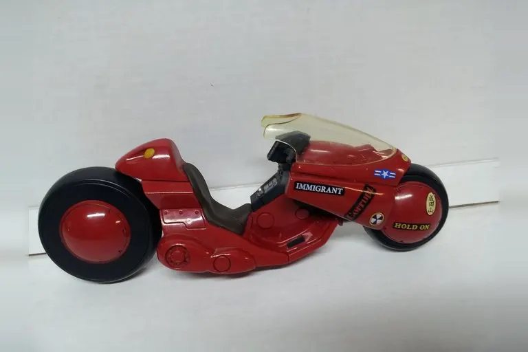 Akira Kaneda & Motorcycle 1:6 Scale Collectible