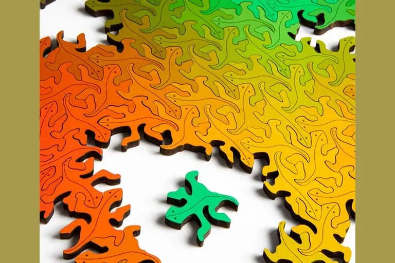 Nervous System Lizard Infinity Puzzle