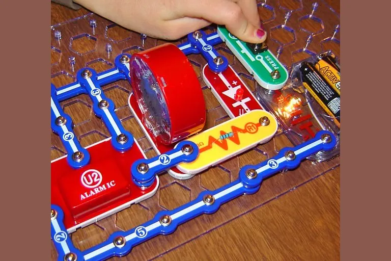 Electronics Discovery Kit