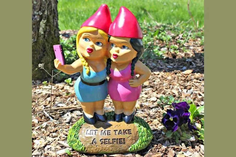 Selfie Sisters Garden Gnome
