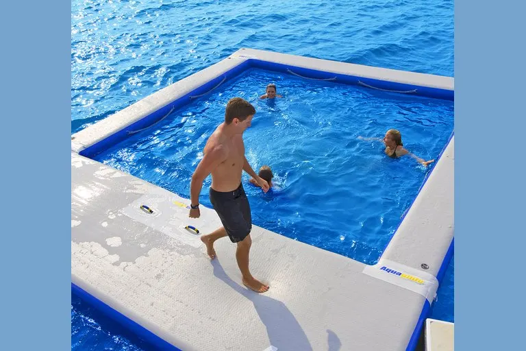 Aquaglide Inflatable Ocean Pool