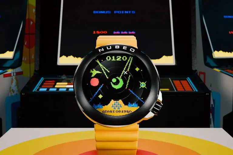 Nubeo Ventana Automatic Atari Missile Command Watch