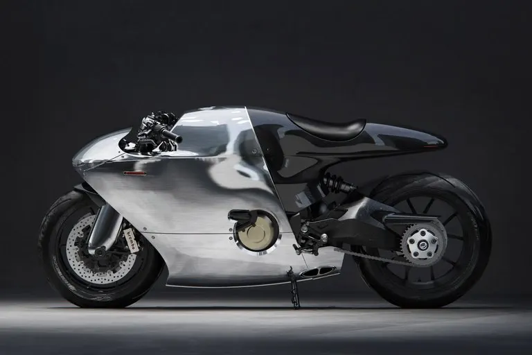 Bandit9 Ducati 821