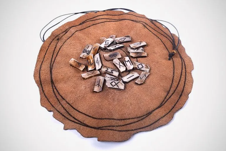 Elder Futhark Ox-Bone Viking Rune Set