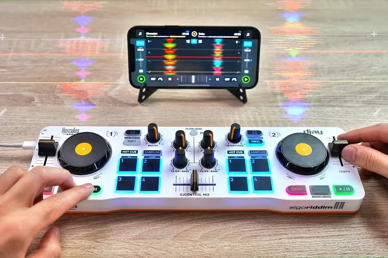 Hercules DJControl Mix Bluetooth DJ Controller