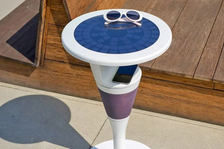 SunTable Solar-Powered Smart Table