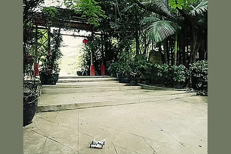 Moon Racer Flying RC Car Quadcopter