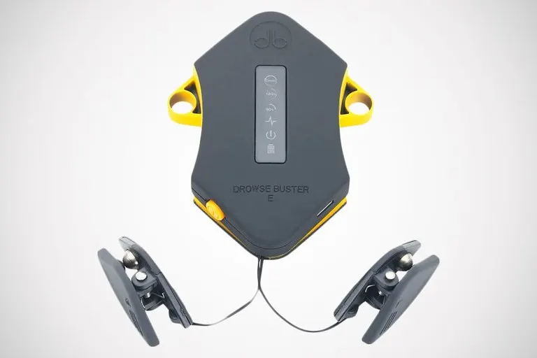 Drowse Buster-E Earlobe Anti-Sleep Wearable
