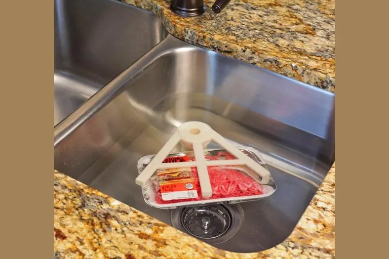 Thaw Claw Sink Suction Meat Thawer