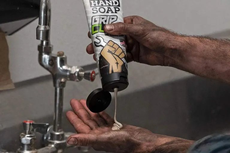 Grip Clean Dirt-Infused Heavy Duty Hand Soap