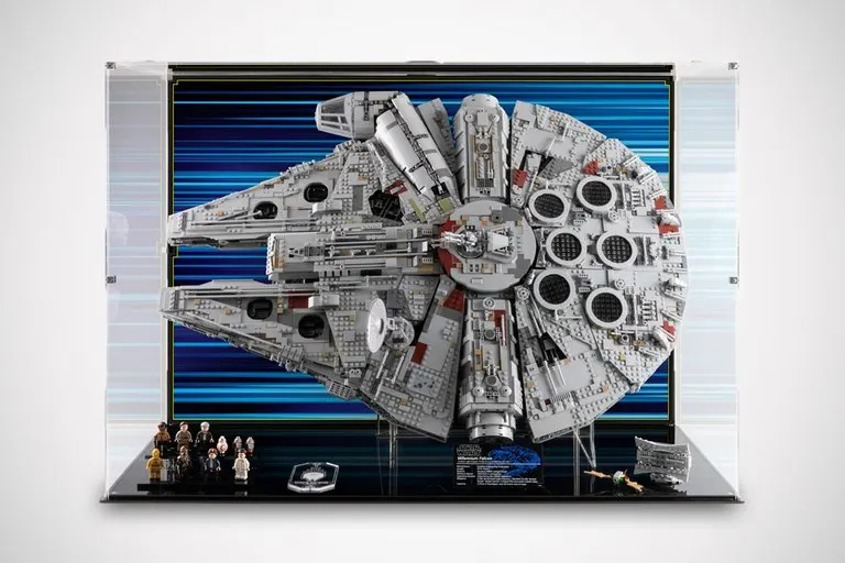 Wicked Brick Custom LEGO Display Cases
