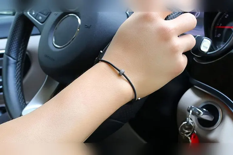 Car Window Breaker Bracelet