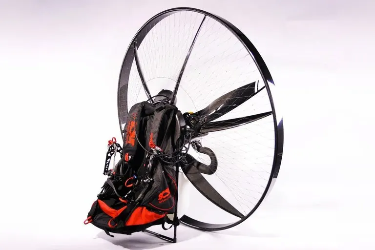 SCOUT Carbon Paramotor