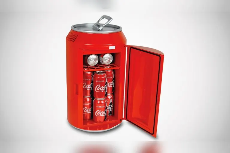 Coca-Cola Can Mini Fridge