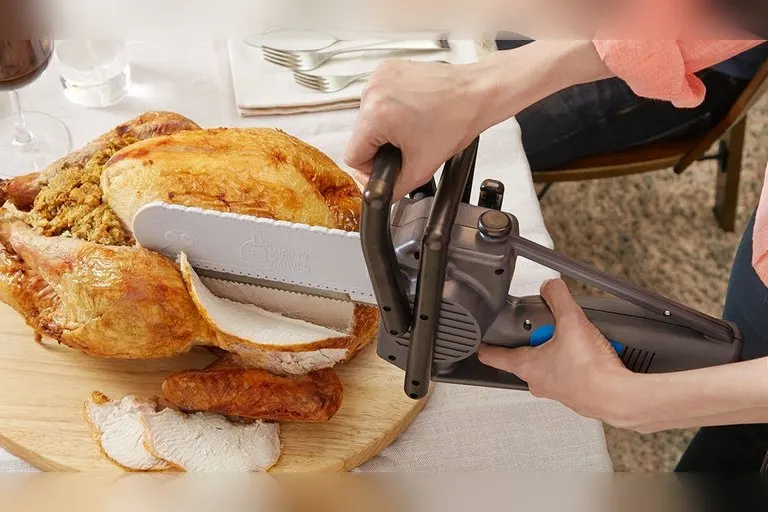 The Mighty Carver Electric Chainsaw Carving Knife