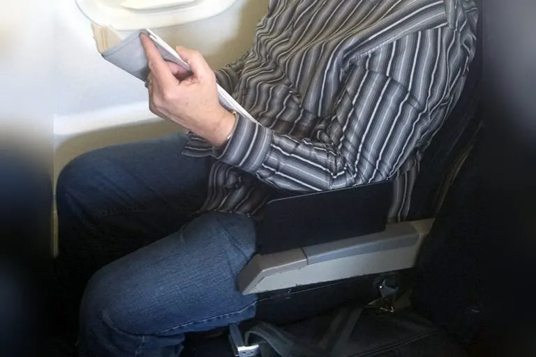 Create A Space Portable Seat Partition