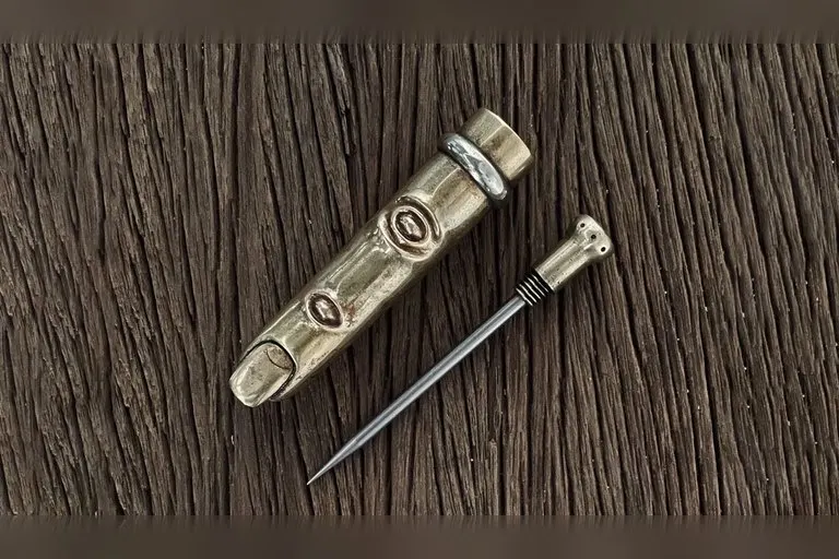 JHO Knives Le Finger Spike