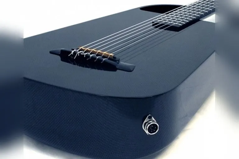 Blackbird Rider Carbon Fiber Travel Guitar