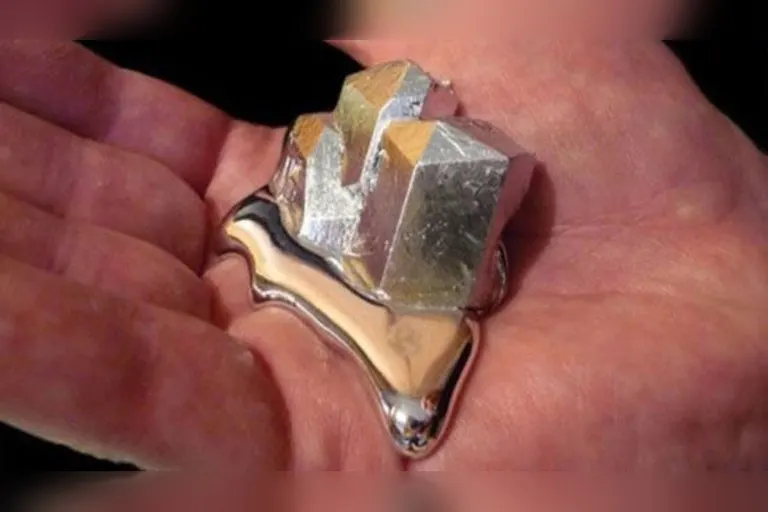 Gallium Melt-in-Your-Hand Metal