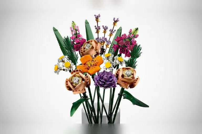 LEGO Flower Bouquet