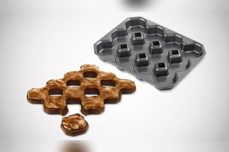 Crispy Corner Brownie Pan
