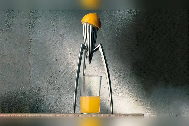 Juicy Salif Citrus Squeezer