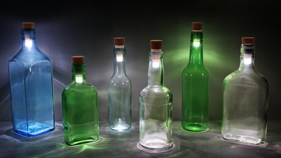 BottleLight USB Rechargeable Bottle Lamp