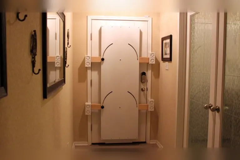 Havenshield Door Barricade