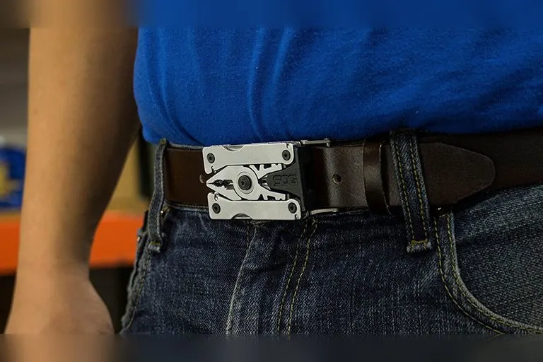 SOG Sync II Multi-Tool Belt Buckle