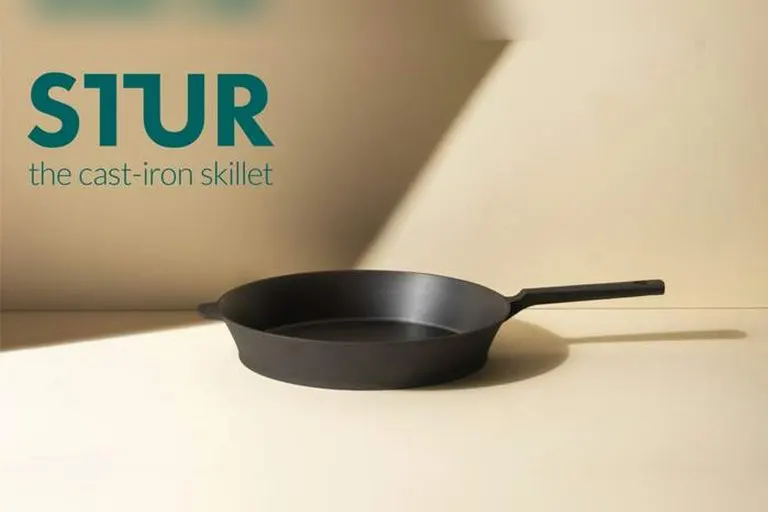 STUR Lightweight German Cast-Iron Skillet