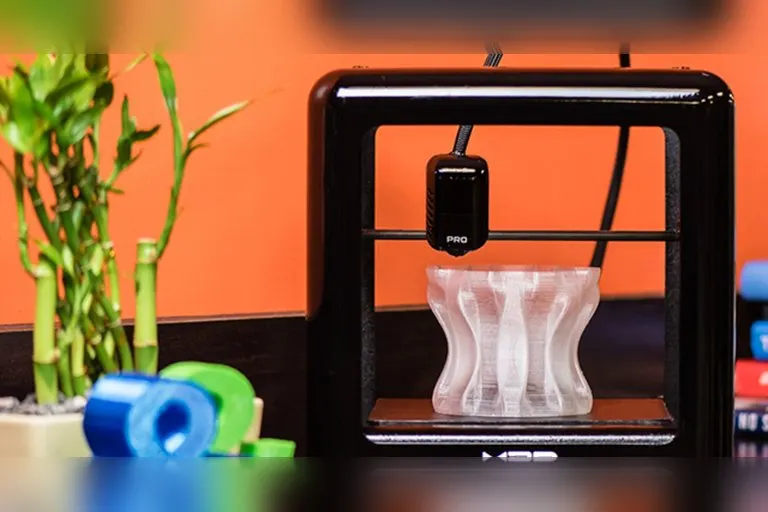 M3D Pro Self-Aware 3D Printer