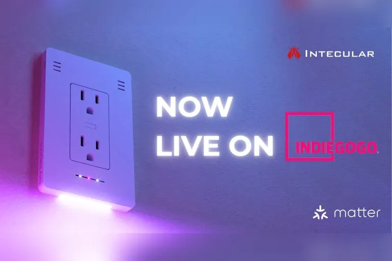 InvisOutlet Aura Colorful Smart Outlet