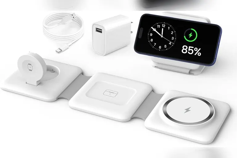 Unravel Folding Wireless Charging Station