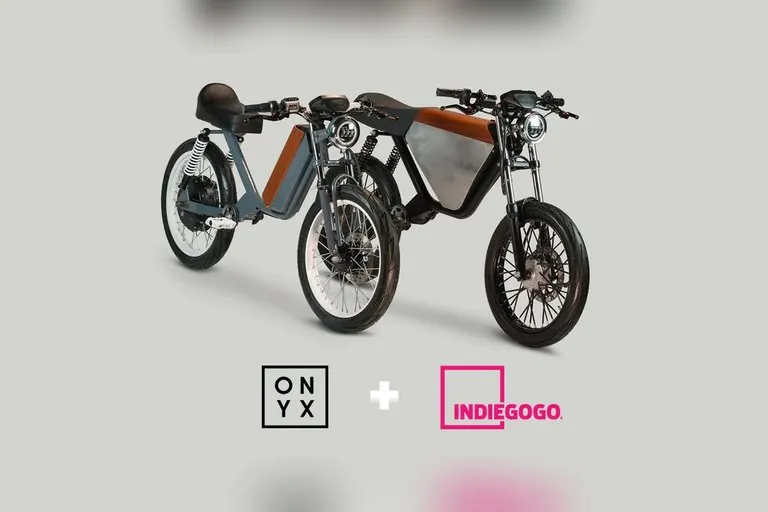 ONYX RCR Electric Moped