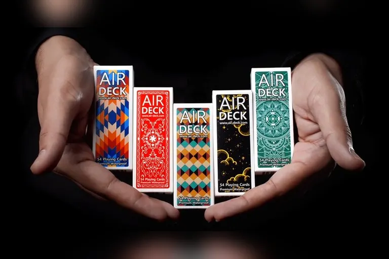 Air Deck 3.0 Travel Playing Cards