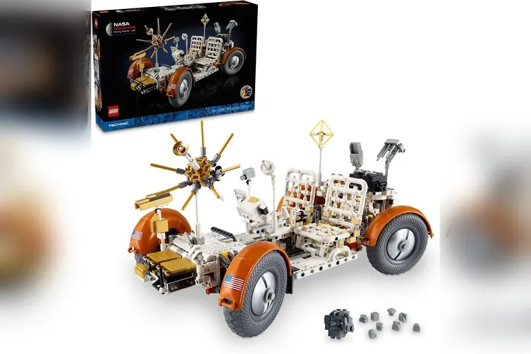 LEGO NASA Apollo Lunar Roving Vehicle