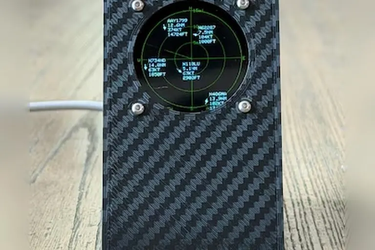 AirRadar Mini Aircraft Display