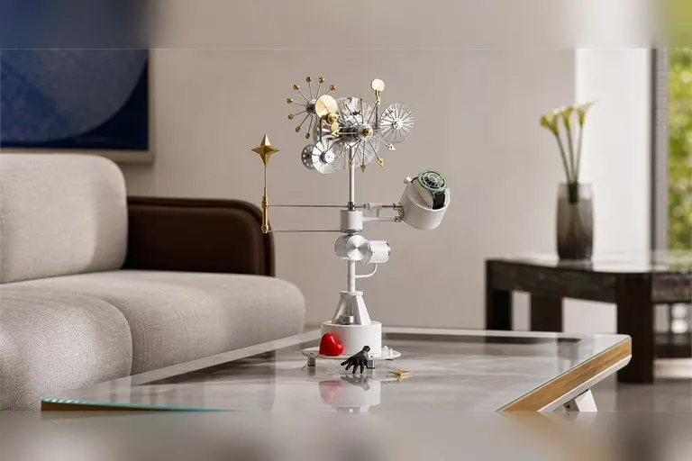 Solar Orbiter Kinetic Watch Winder