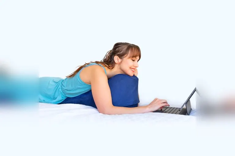 The Prone Cushion