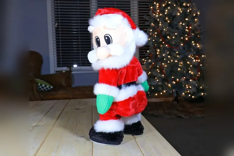 Twerking Santa Figurine