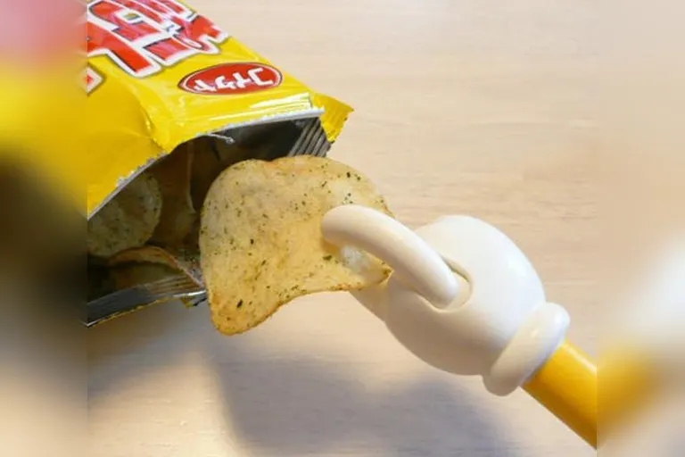 Potato Chip Grabber Arm